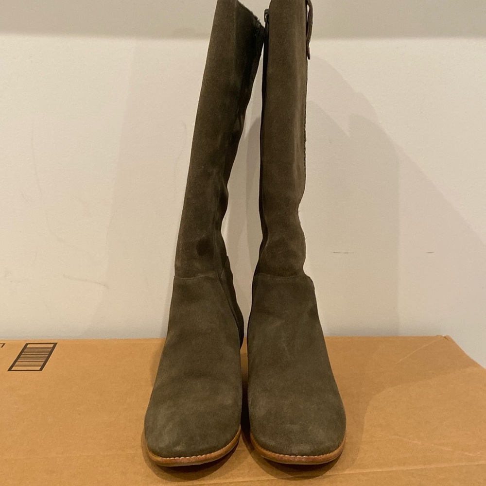 Jack Rogers Military Green tall suede boots with stack heel in size 7.5.